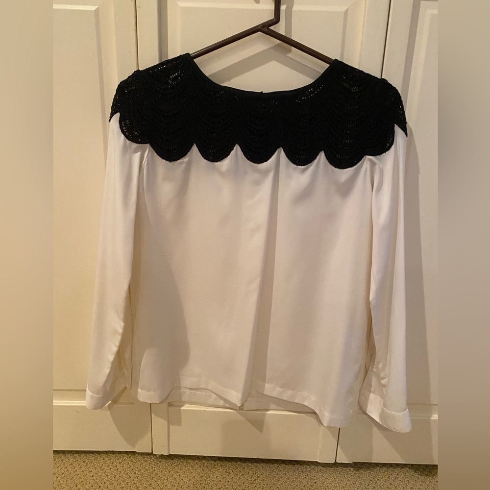 Club Monaco blouse with black lace detail